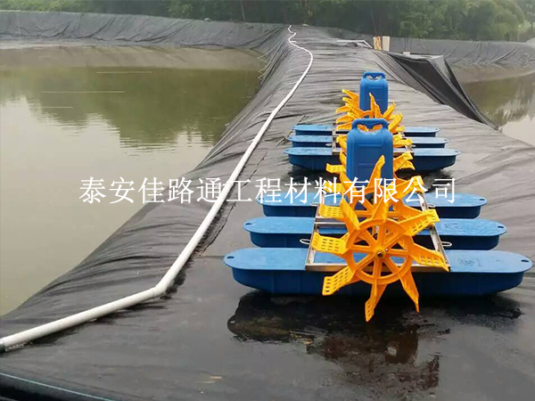 養(yǎng)殖防滲膜破了別慌！電焊修復(fù)技巧幫你省成本